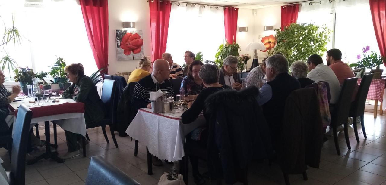 Le Grand Jardin Hotel Aujargues Eksteriør billede