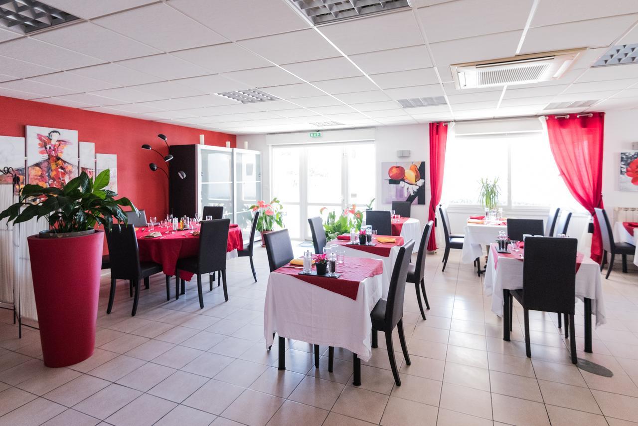 Le Grand Jardin Hotel Aujargues Eksteriør billede